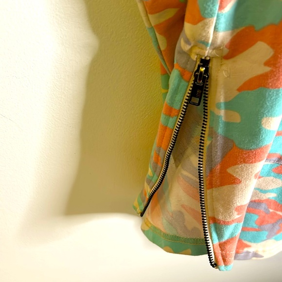 Denim House pastel camouflage hoodie size M long sleeves blue pink cream… - Picture 8 of 10